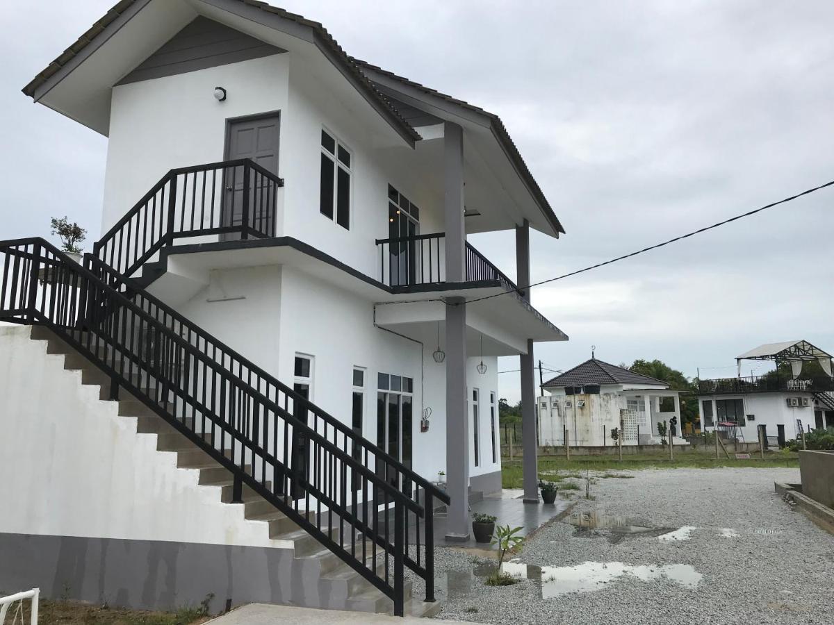 Rumah Sawah Homestay Pasir Puteh Eksteriør billede