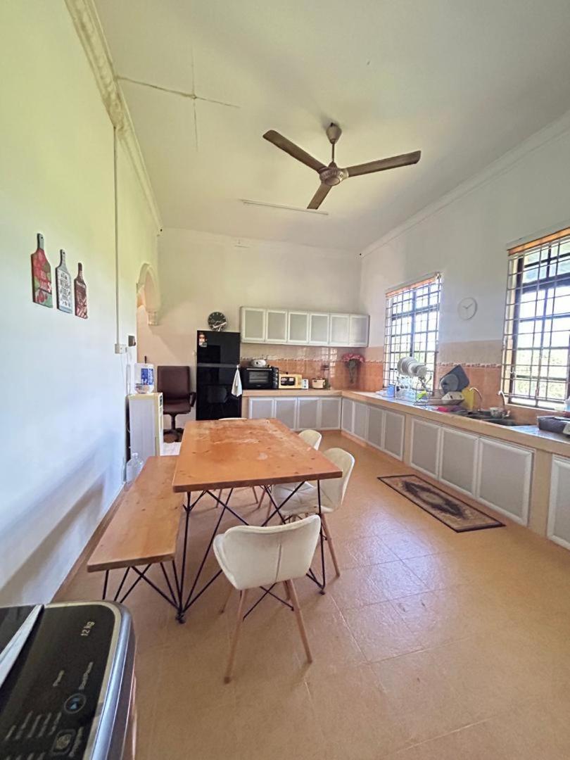 Rumah Sawah Homestay Pasir Puteh Eksteriør billede