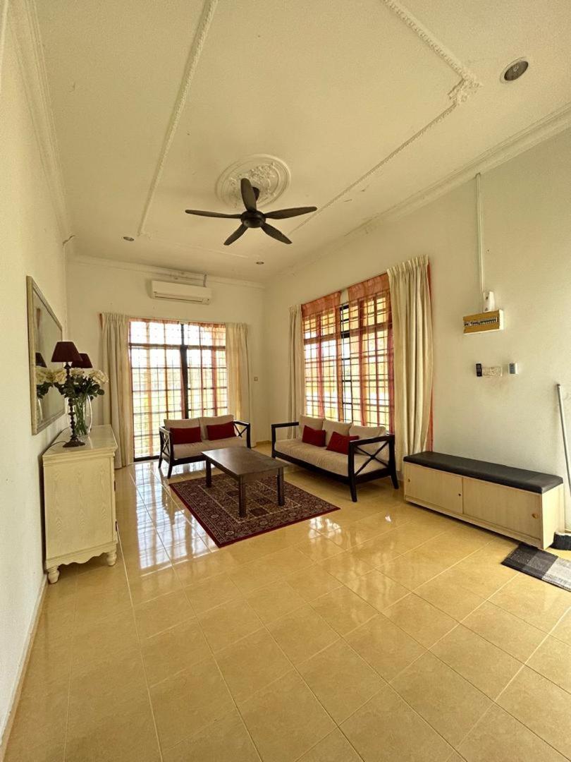 Rumah Sawah Homestay Pasir Puteh Eksteriør billede